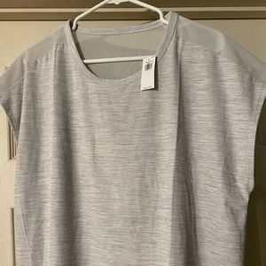 NWT Old Navy light gray womens cropped workout top